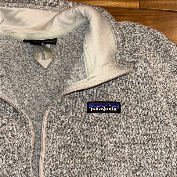 Patagonia Gray Quarter-Zip Fleece Pullover - Picture 7 of 8